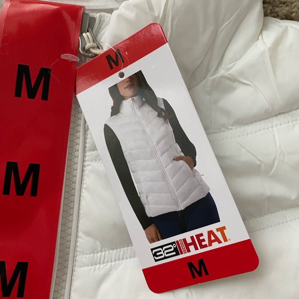 32 Degrees White Vest - Picture 3 of 4